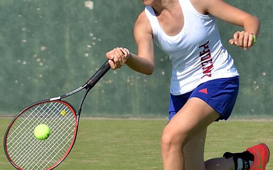 Senior Matilde Piras of Seisen, last season's Kanto Plain champion and Far East singles runner-up.