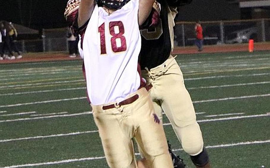 Humphreys' Kedarian Key and Matthew C. Perry's Matthew Torrecillias battle for the ball.