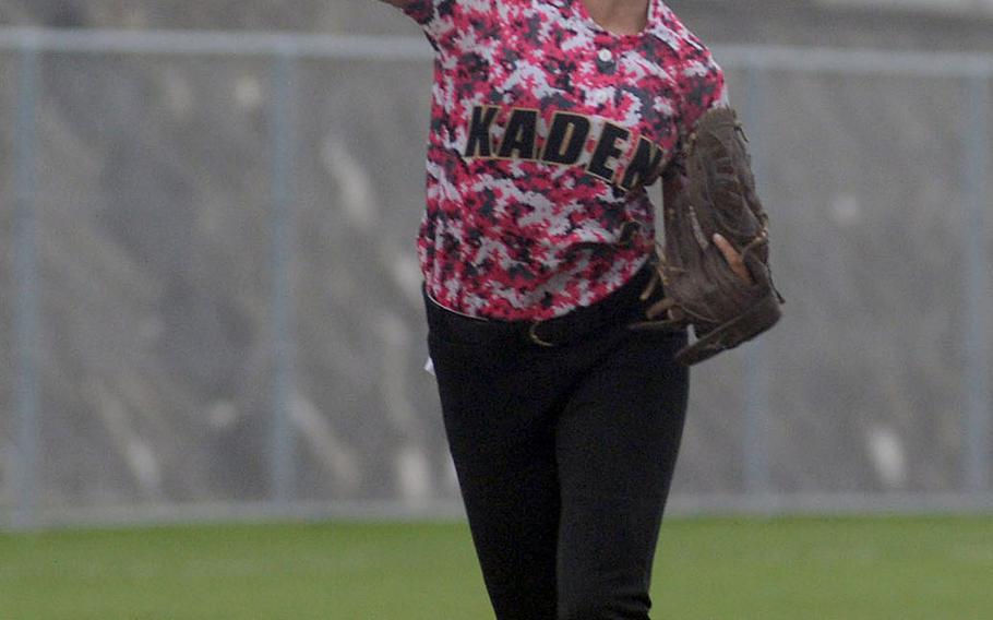 Kadena shortstop Sophia Ikeda fires to first base againsts Kubasaki during Wednesday's Okinawa softball game. The Panthers won 6-2.