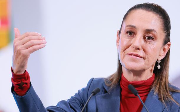 A lady talks during a meeting in Mexico.