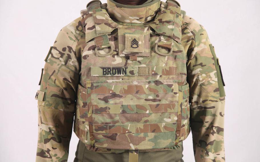 The new Torso and Extremities Protection system, which is slated to roll out in 2019 and has been undergoing field tests at bases across the U.S., weighs about 23 pounds -- 26 percent lighter than gear worn today.