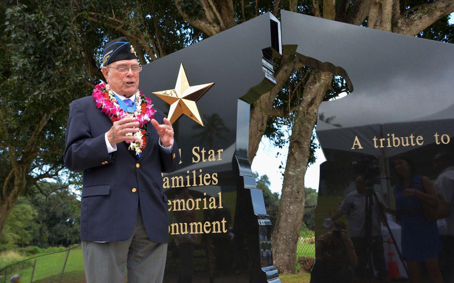 Hershel “Woody” Williams speaks in front of the Hawaii Gold Star Families Memorial Monument in Kaneohe, Hawaii, after a dedication ceremony on March 17, 2018.