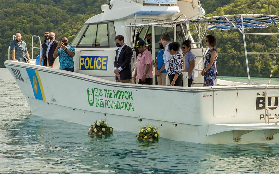 Secretary of Defense Mark Esper and Republic of Palau President Tommy Remengesau lay wreaths offshore of Koror, Palau, Aug. 28, 2020. 