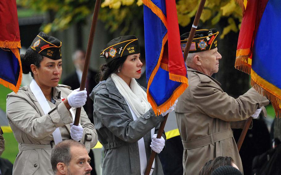 Members of Veterans of Foreign Wars Post 605 present flags during the World War I armistice centennial ceremony, at Suresnes American Cemetery  Sunday, Nov. 11, 2018. Besides marking the anniversary of the armistice, Nov.11 is also Veterans Day in the U.S.



