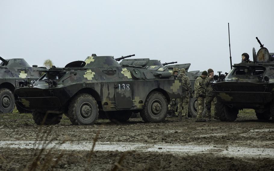 Ukrainian troops prepare to conduct company-level battle drills at Combat Training Center-Yavoriv, Ukraine, Nov. 14, 2020. Joint Chiefs of Staff Chairman Gen. Mark Milley contacted his Russian and Ukrainian counterparts Wednesday following reports of Russian troops headed toward Ukraine.   

