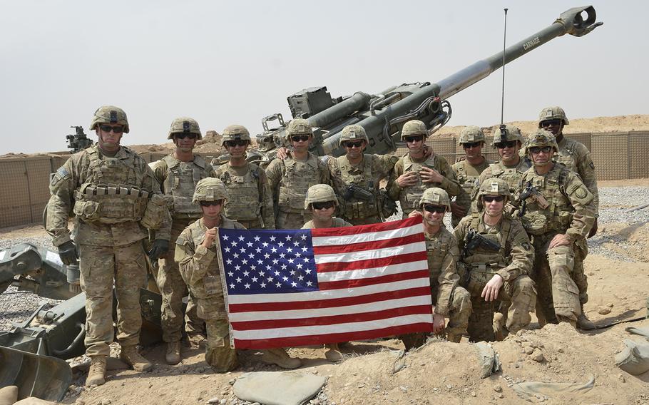 Lt. Gen Stephen Townsend, far left, commander of Combined Joint Task Force's Operation Inherent Resolve, and Command Sgt. Maj. Benjamin Jones, far right, visits troops at Kara Soar Base, Iraq, on August 28, 2016. U.S. Defense officials confirmed Wednesday, Sept. 28, that an additional 600 troops will be heading to Iraq.
