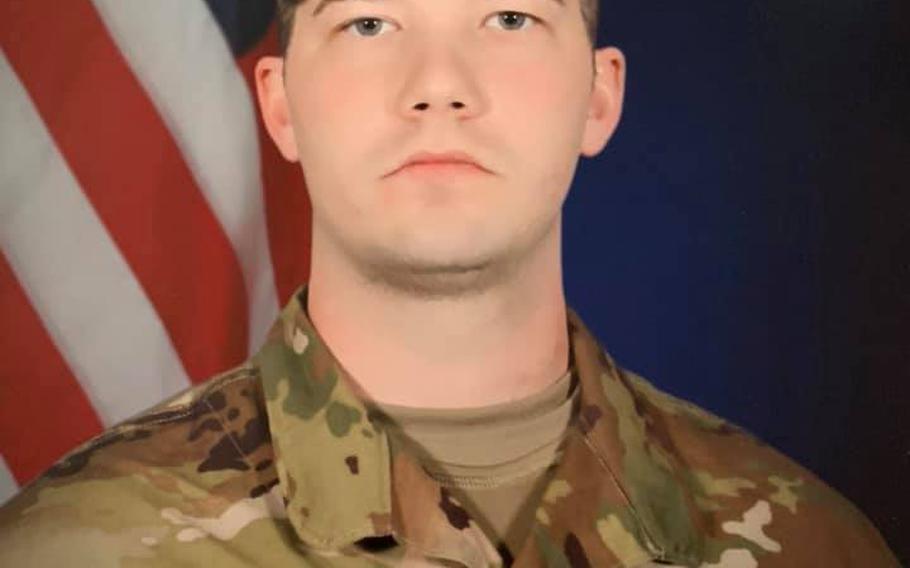 Pfc. Michael A. Thomason, 28, of Lincoln Park, Mich., died of “wounds sustained from a non-combat incident” in Kobani, Syria, according to a statement issued late Monday by the Pentagon.