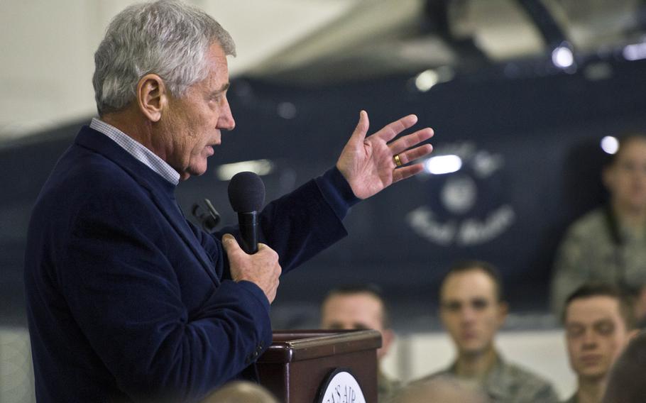 Secretary of Defense Chuck Hagel speaks to servicemembers at Whiteman Air Force Base, Mo., on Jan. 13, 2015, during a 3-day trip visiting members of all 4 service branches.