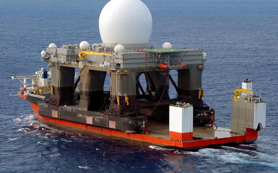 The Sea-Based X-Band Radar arrives at Pearl Harbor, Hawaii, Dec. 21, 2005.
