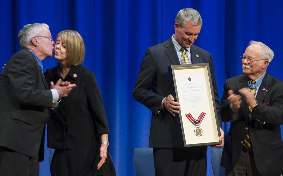 United Through Reading receives the 2016 Citizen Honors Awards from Medal of Honor recipients. It was the first organization to be recognized by the Congressional Medal of Honor Society. 