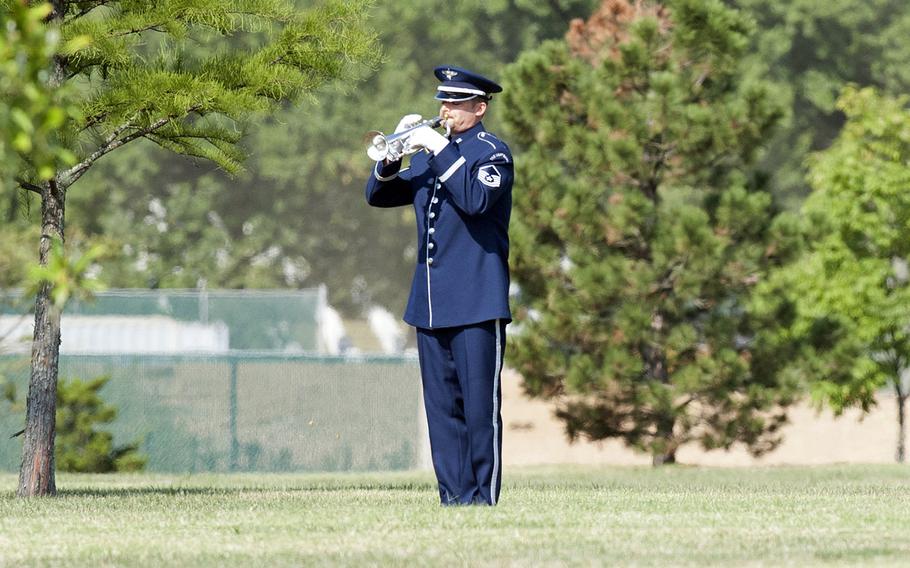 The funeral service for World War II WASP pilot Elaine Harmon at Arlington National Cemetery on Sept. 7, 2016.