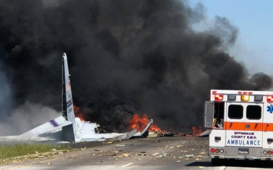 Savannah Professional Firefighters Association tweeted out this photo of a C-130 down in Savannah, Ga. 