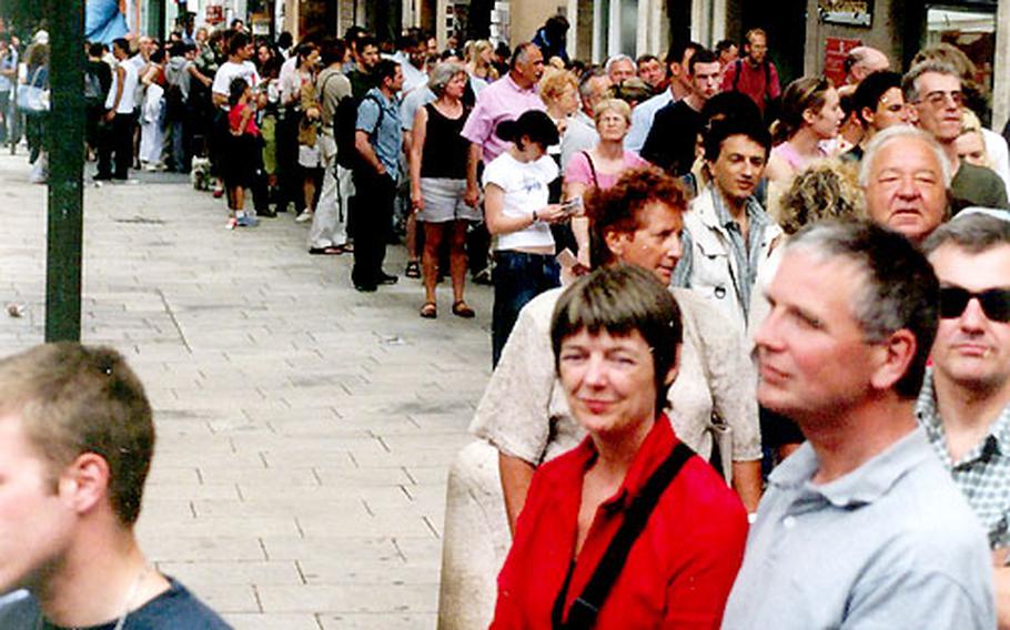 The line for the Dali Teatre Museu in Figueres was so long the end was not in sight.