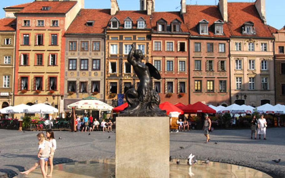 The head of the Serena monument in the center of the Old Market was modeled after Krystina Krahelska, a young Polish woman who died in the Warsaw uprising of World War II.