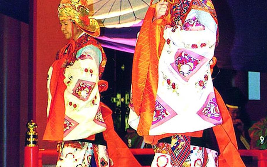 Bugaku dance “Kanshu” performed at Hie Shrine’s Annual Autumnal Moon Viewing Festival. Bugaku is a court dance of Japan originated in China.