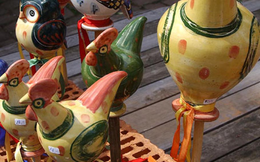 Dilsberg is also known for ceramics. These garden decorations are just a few of the pottery items available at Dilsberger Keramik.