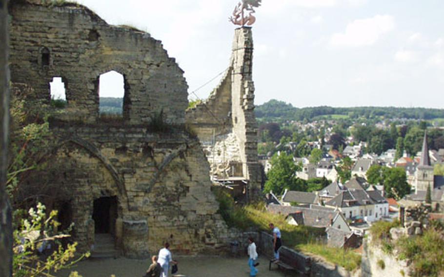 Valkenburg Castle dates to the time of knights and fair maidens. Today, the castle ruins overlook the city of Valkenburg, the unofficial capital of the Hill Country in South Limburg, the southernmost part of Netherlands. From the sidewalk cafes below, the walk to the castle ruins and the adjoining tourist center takes only a few minutes.
