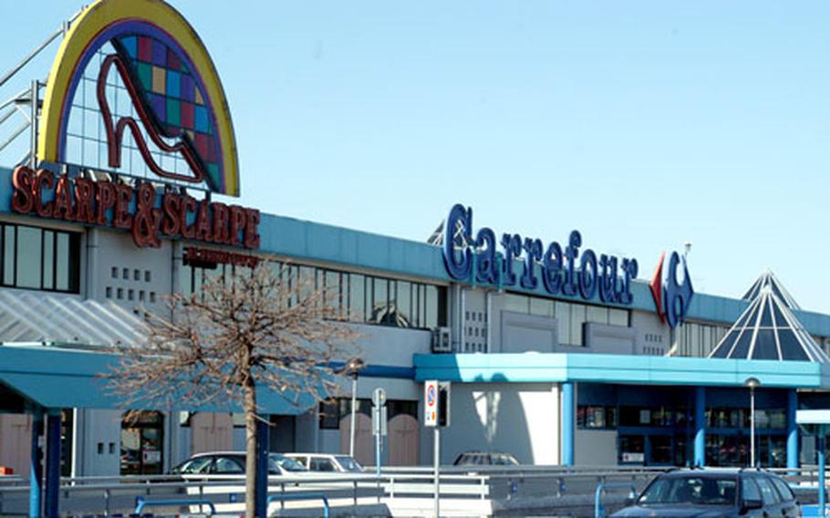 The Carrefour supermarket in the Valecenter in Marcon.
