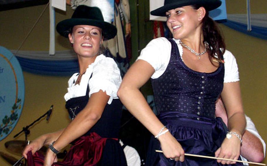 There’s never a shortage of lovely fräuleins sporting the traditional dirndl dresses.