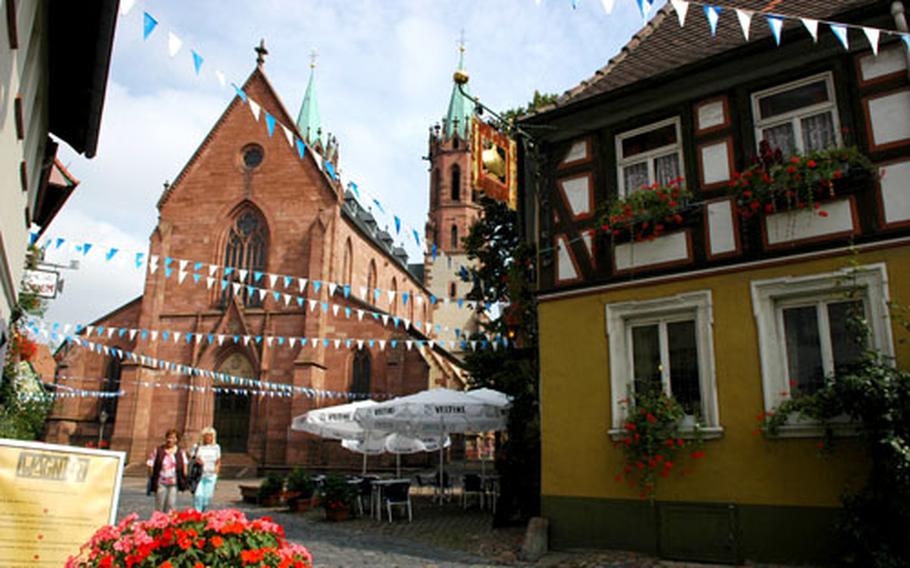 This is Ladenburg: cobbled streets, old buildings and cafes. The restaurant at right pays homage to the onion.