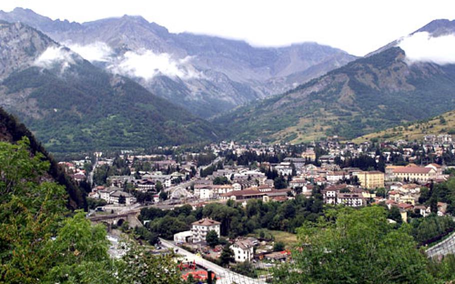 The village of Bardonecchia will be hosting snowboarding events for the 2006 Winter Games.