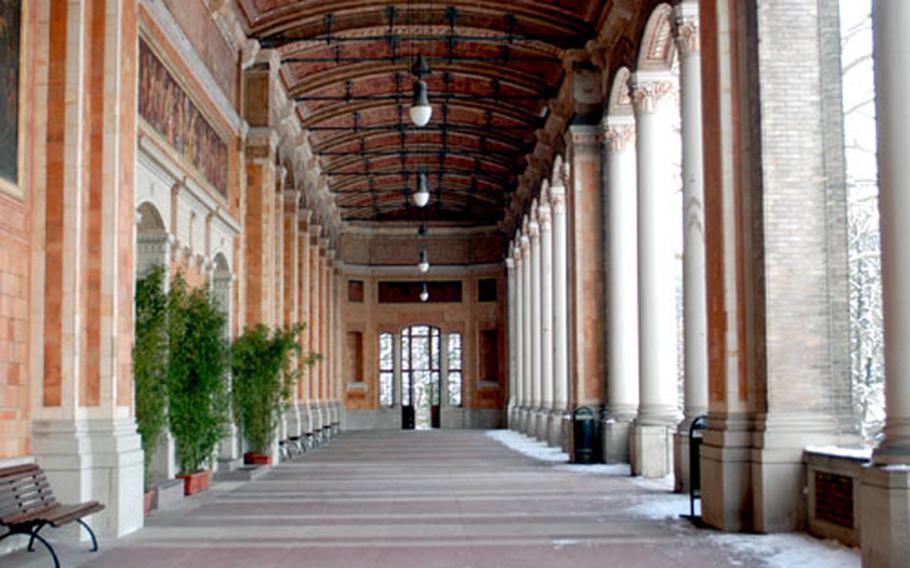 The Trinkhalle, next door to the casino, features a 300-foot-long entrance hall supported by a row of Corinthian pillars.