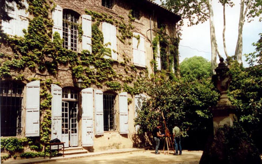 The house at Jas de Bouffan was purchased by Cézanne’s father in 1859. The artist decorated many walls of the rooms, but the paintings have been removed and are now in private collections.