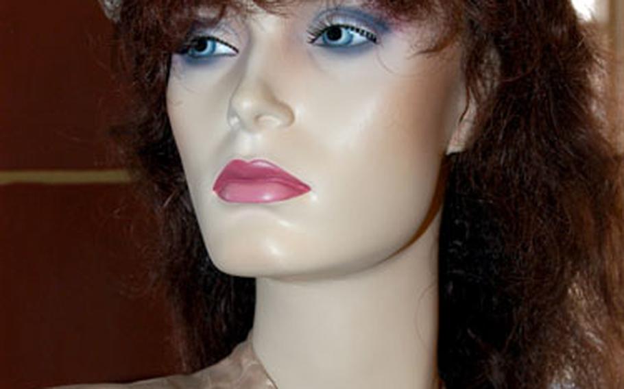 A beautiful mannequin, 1950s style.