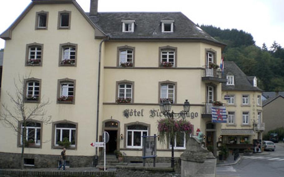 Vianden has a strong association with the French poet Victor Hugo, who visited the city four times and was delighted by the Ardennes scenery. This attractive hotel along the river is named after the poet.