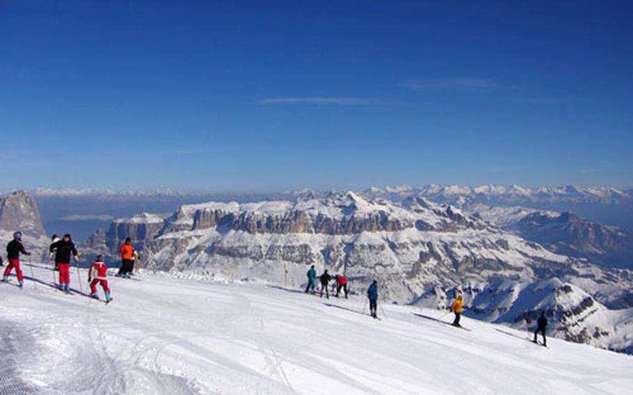 The small villages of Obergurgl and Hochgurgl comprise the highest alpine resort in Austria. A unique terrain feature results in good snow every year.