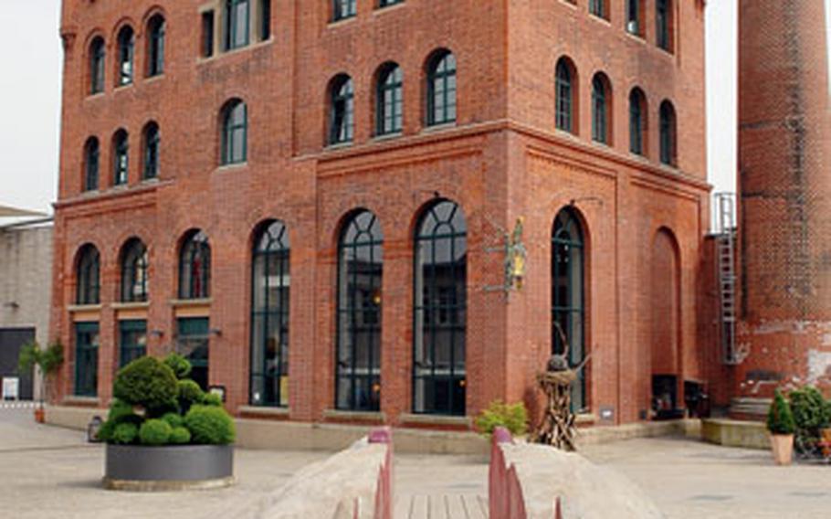 The former brewing room of the Läwenbrauerei is now part of the Kunsthalle Wärth, Schwäbisch Hall’s premier art gallery.