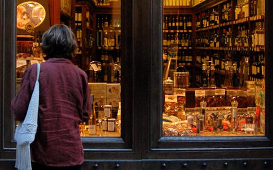 Window-shopping at the Drogheria Manganelli, Siena's gourmet delicatessen.