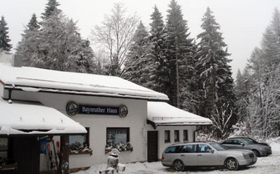 A cafe at the top of the Klausenlift is a good place for lunch at the Mehlmeisel ski area.