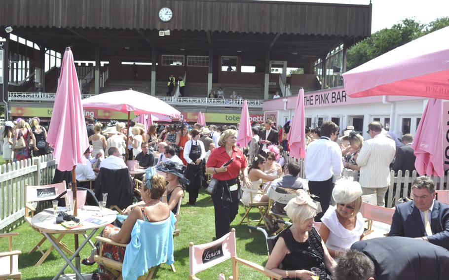 The Pink Bar at the Newmarket Racecourses is the place to get champagne between races.