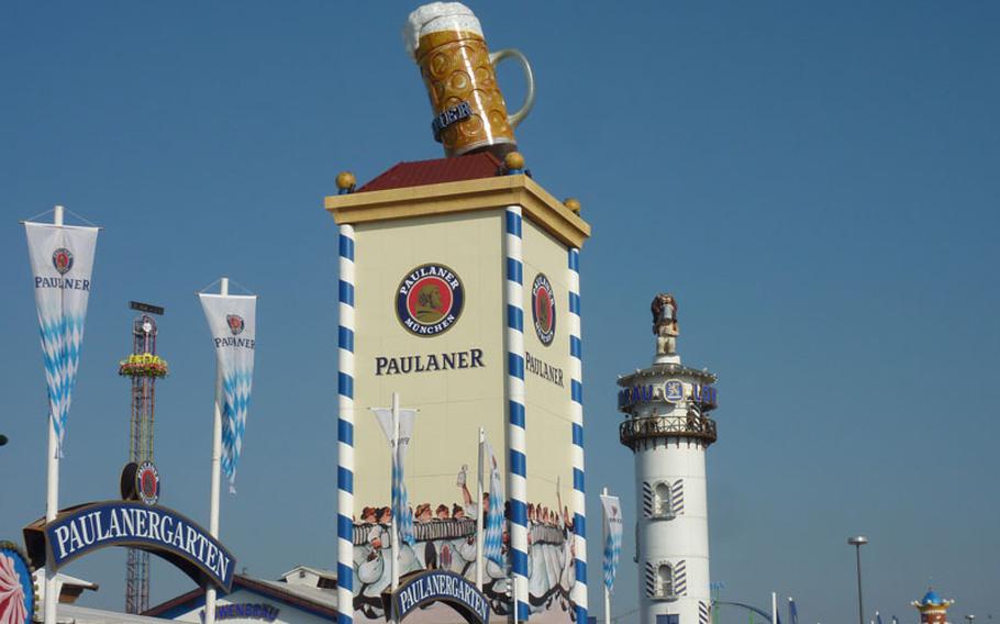 A huge beer mug and a beer-drinking lion mark the Paulaner and Lowenbrau tents. The towers make a good meeting point if you lose your friends in the festival's crowds.