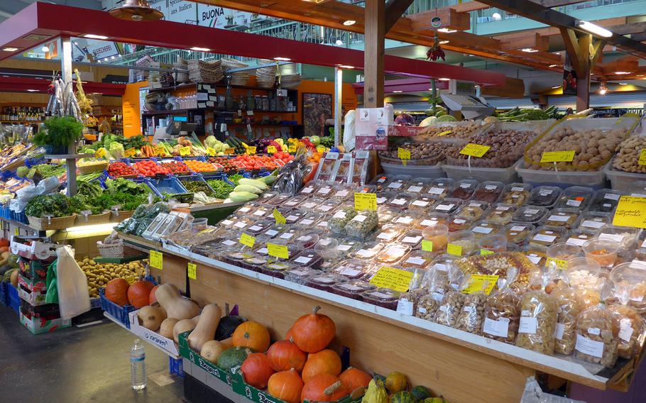 Fruit, vegetables, meat, spices, nuts, dried fruits and much more are sold at the Kleinmarkthalle in Frankfurt, Germany.