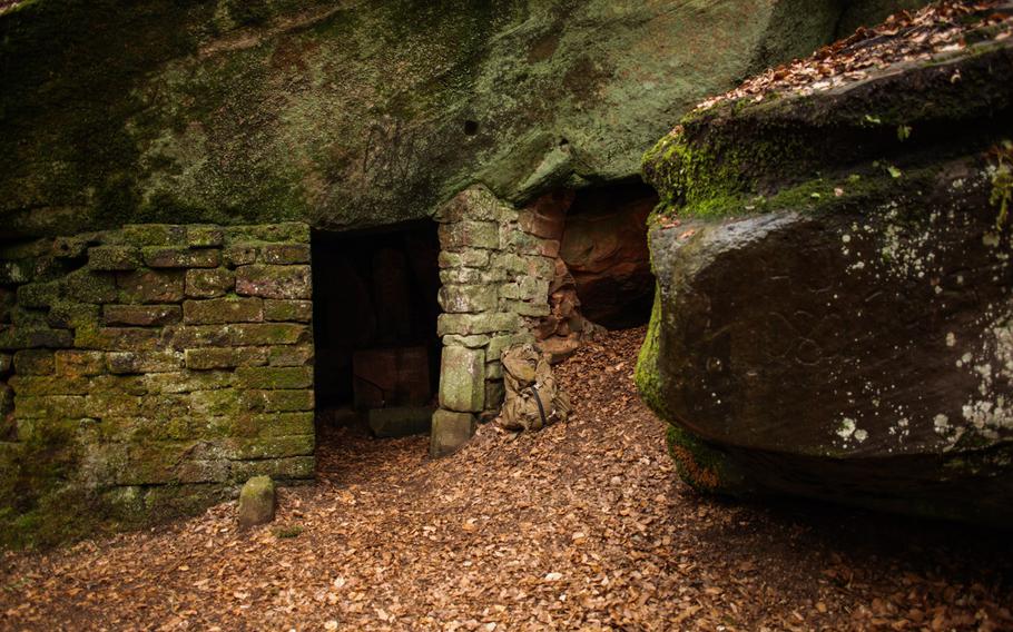 A small stone chapel constructed of overhanging rocks and cut-stone blocks greets curious wanderers near the top of one of the Karlstalschlucht's many staircases.