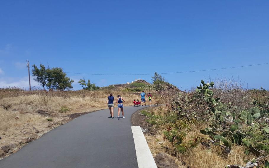 Makapu'u Point Lighthouse Trail and Dragon's Nostrils on Oahu are convenient for strollers, so it's OK to bring kids on the two-mile roundtrip.