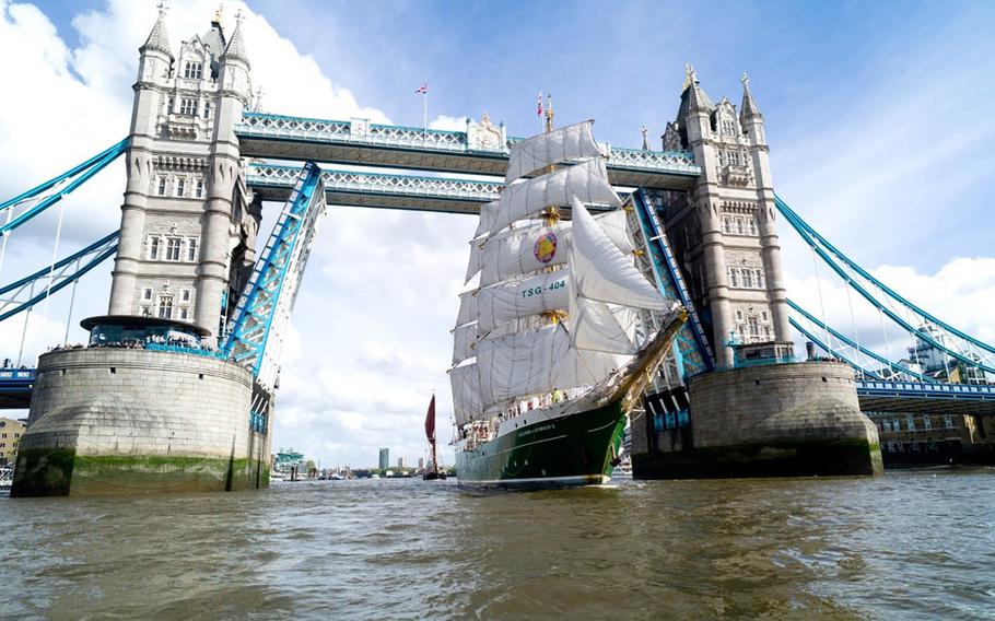 Free for editorial use image, please credit: Sail Training International -- The sight of majestic craft with sails billowing in the wind awaits visitors to London through the weekend, as the Rendez-Vous 2017 Tall Ships Regatta gets underway. The regatta consists of five races interspersed with multi-day stops at ports in seven countries in Europe and North America. 



For more information please contact:
alison.short@sailtraininginternational.org